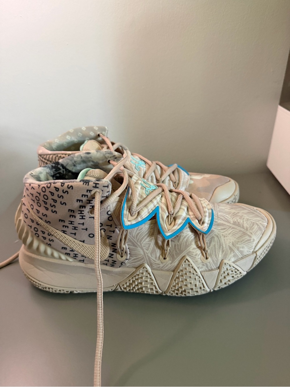 Nike Kyrie S2 hybrid “desert camo”.